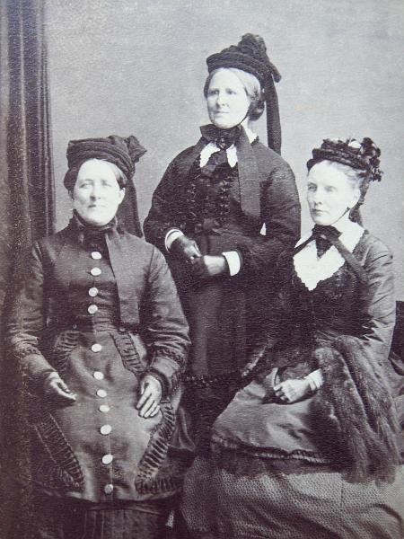 ABk14-Elsworth Sisters, daughters of John and Mary (nee Cockshott) Elsworth. Margaret Armistead and Catherine Wrathall. Right Miss Lancaster.jpg